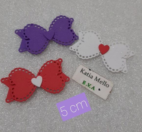 Lacinhos em eva 5 cm