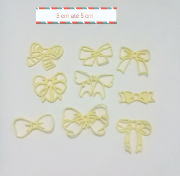 Lacinhos em eva 5 cm