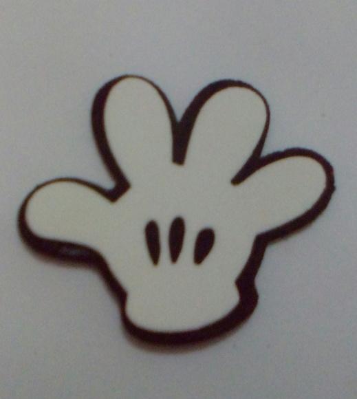 Luva do Mickey vazada em eva