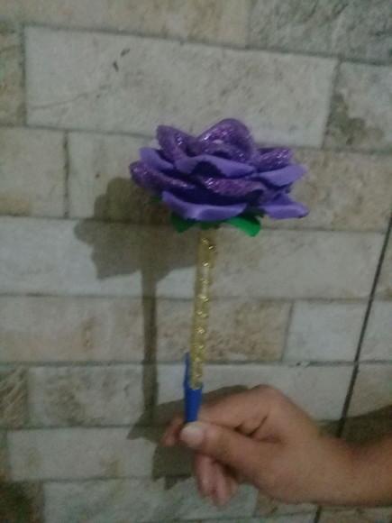 Ponteira de canetas em eva