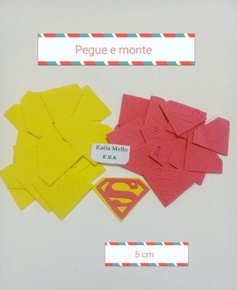 Super homem 5 cm pegue e monte