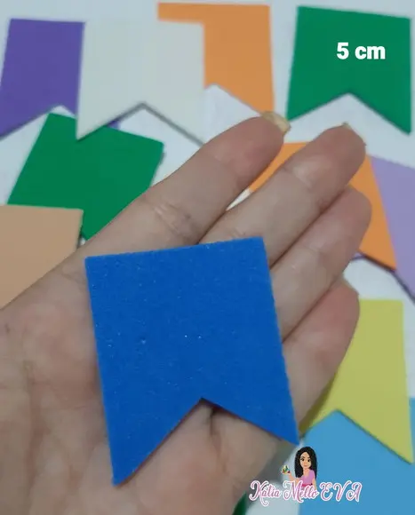 5 cm Bandeirinhas em Eva