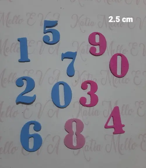 8 cm 15 Anos em Eva