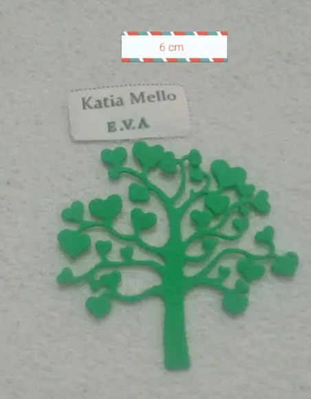 Árvore em 6 cm eva