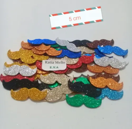 Bigode em eva