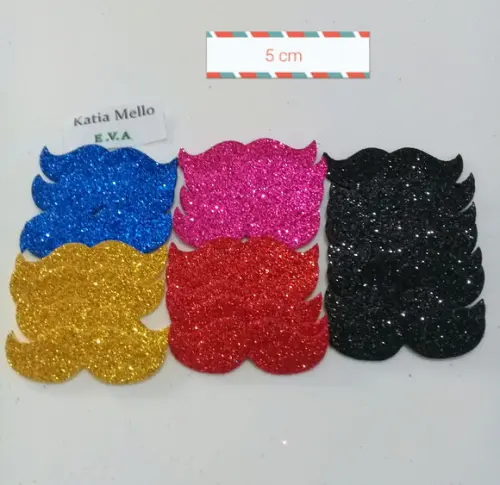 Bigode em eva