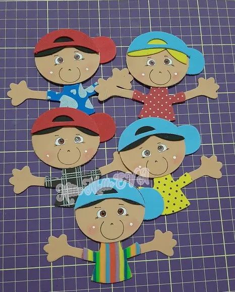Boneco em eva