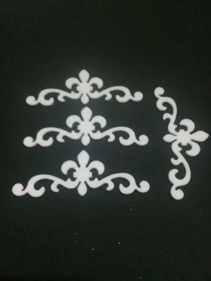 cantoneiras em eva realeza 9 cm