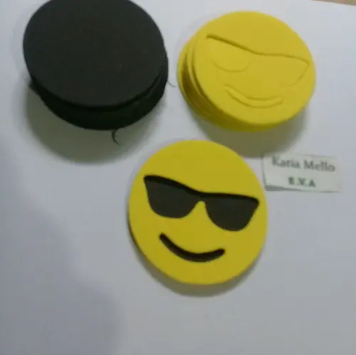 emoji em eva pegue e monte 6 CM