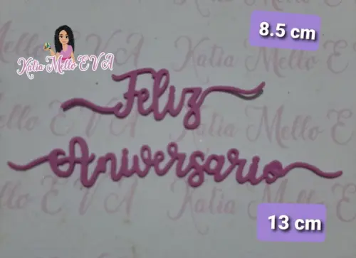 Feliz aniversário em eva 13 cm