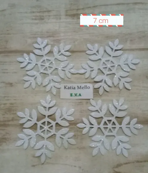 Flocos de Neve em Eva 7 cm