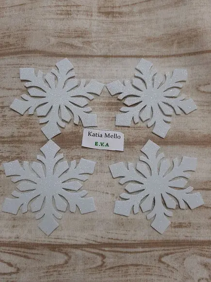 Flocos de Neve em Eva 9 cm
