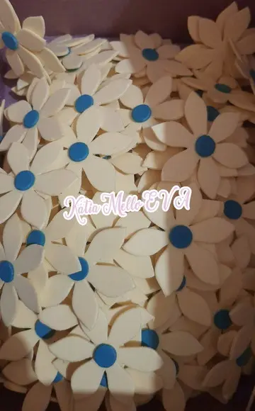 Flores em Eva 6 cm