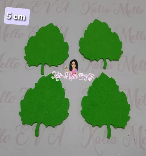 Folhas em eva 5 cm