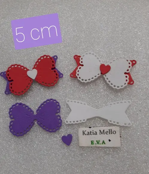 Lacinhos em eva 5 cm