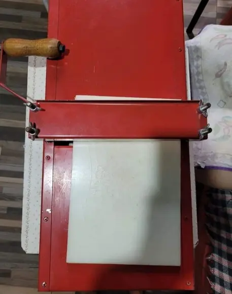 Máquina de Corte e Vinco