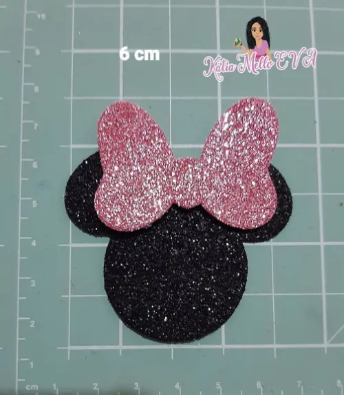 Minnie em Eva 6 cm