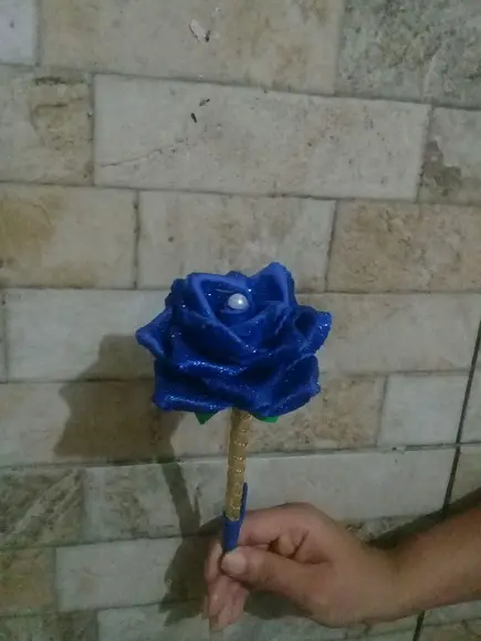 Ponteira de canetas em eva