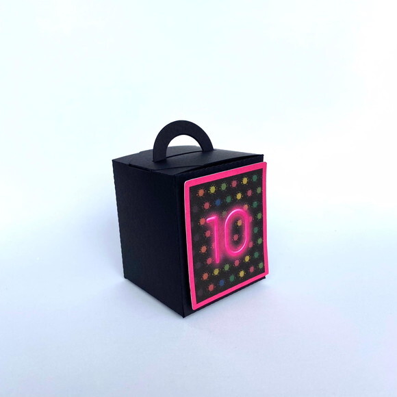 Kit Clássico Personalizado Neon: 20 Peças