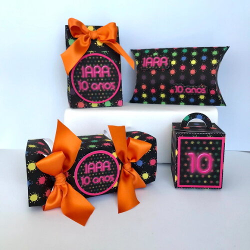 Kit Clássico Personalizado Neon (modelo 2): 20 Peças