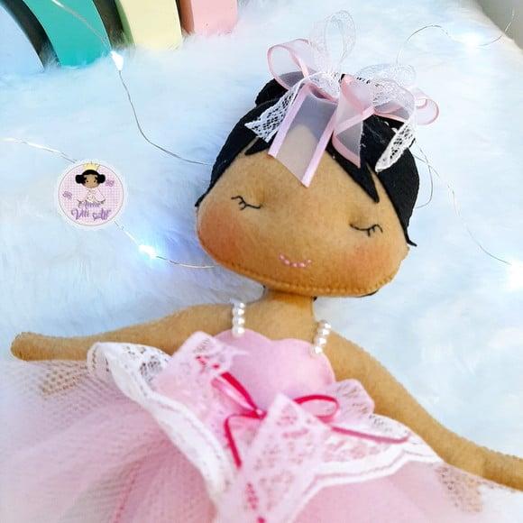 Bailarina de Luxo em Feltro 23 cm