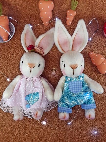 Coelhinhos de Páscoa -casal