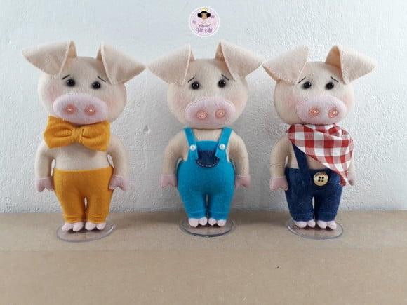 Kit lobo 20 cm + 3 porquinhos 15 cm