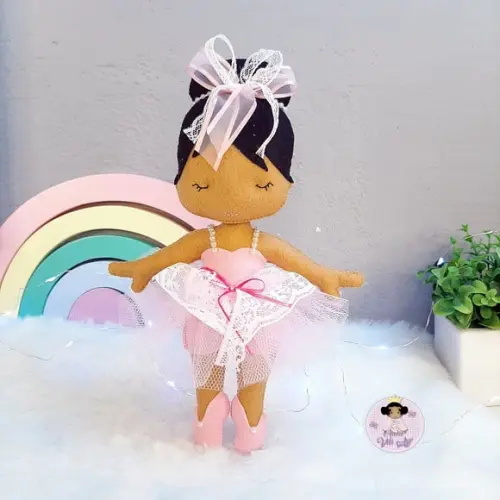 Bailarina de Luxo em Feltro 23 cm