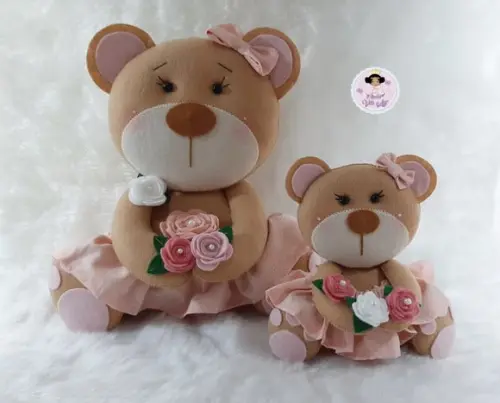 Ursinha Bebê Flores para Nicho 20cm em Feltro