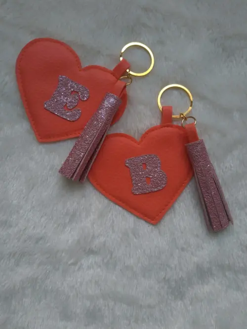 Chaveiro Coração Franja Tassel