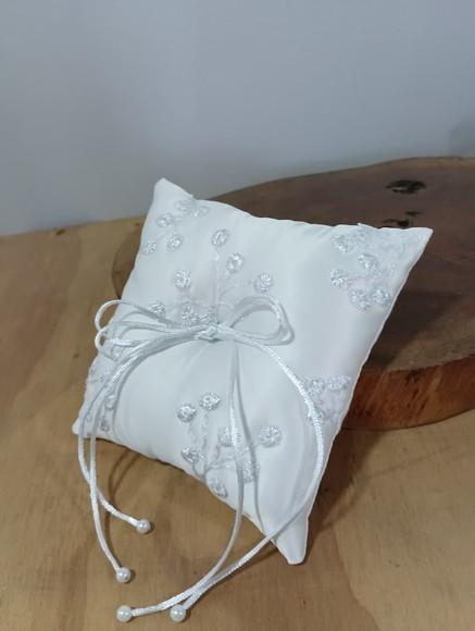 Almofada para Alianças