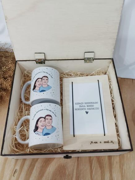 Caixa Caneca e Porta Retrato em Madeira