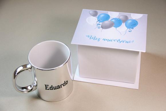 Caixa com caneca