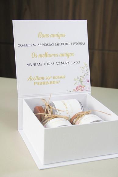 Caixa padrinhos com potes