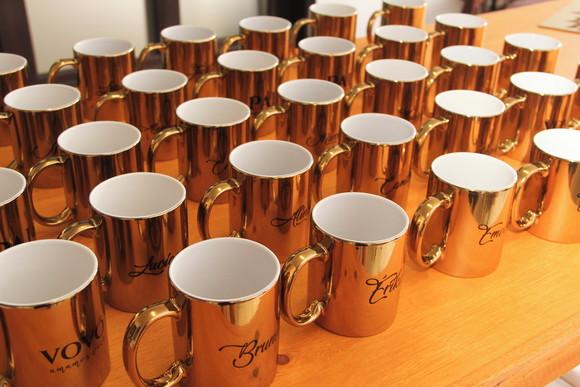 Caneca dourada