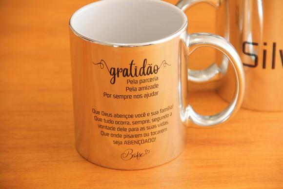 Caneca metalizada