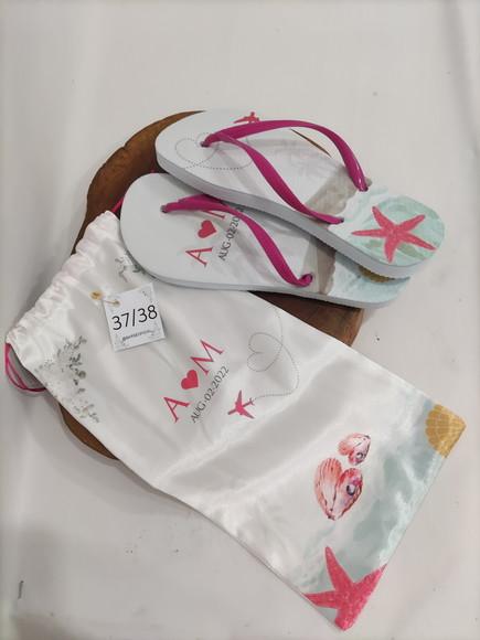 Chinelo e Saquinho