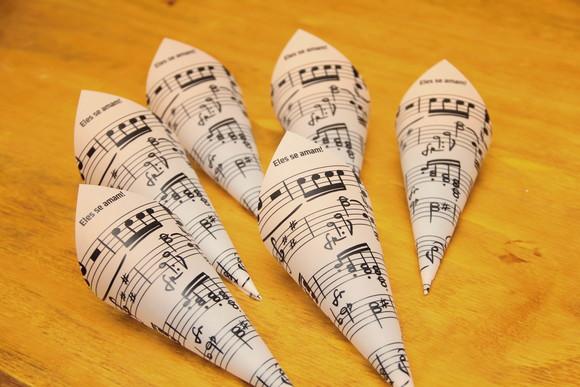 Cone para pétalas