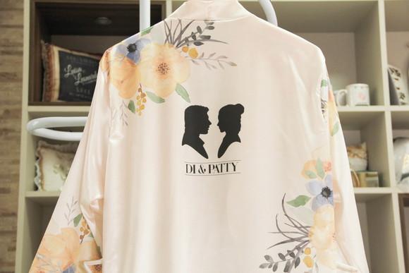 Robe com brasão