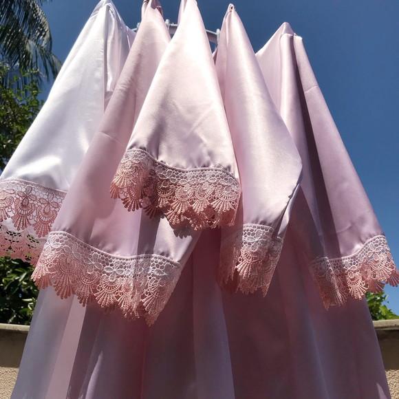 Robe floral estampado com renda