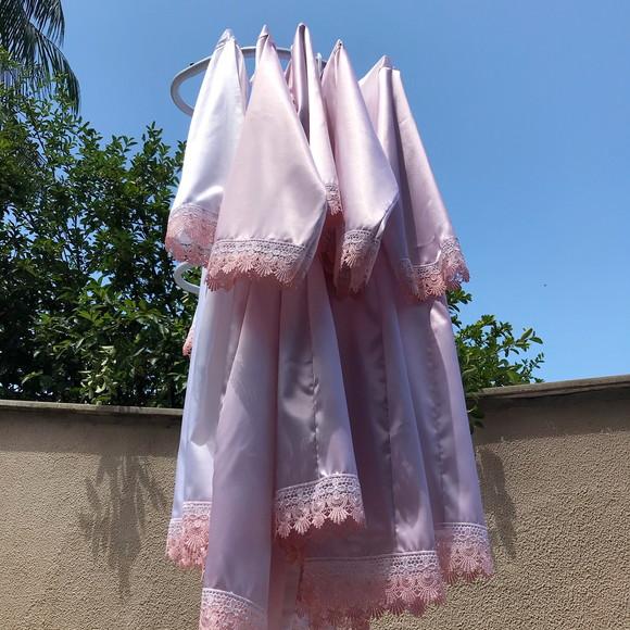 Robe floral estampado com renda