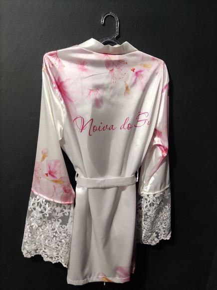 Robe Floral Estampado com Renda