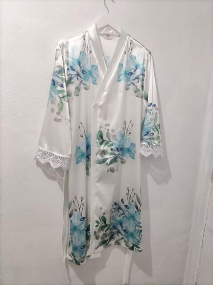 Robe Floral Estampado com Renda