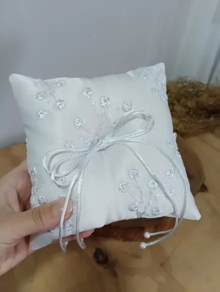 Almofada para Alianças