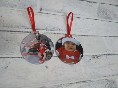 Bola de Natal em Acrílico Personalizada com Foto