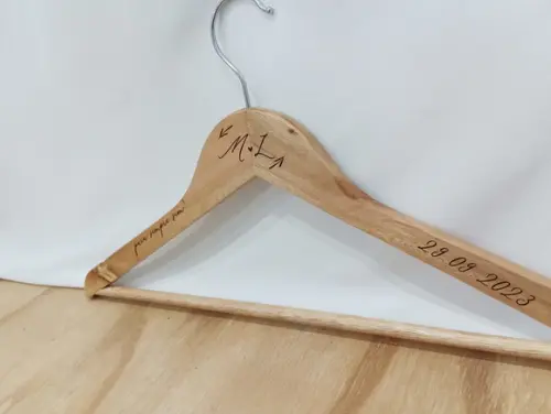Cabide de Madeira Personalizado