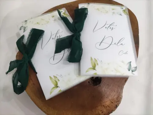 Caderno de Votos Capa em Papel Vegetal