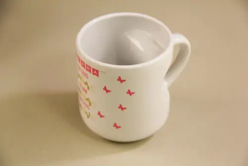 Caneca com alça de coração