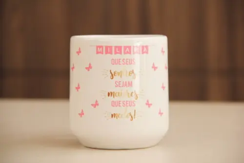 Caneca com alça de coração