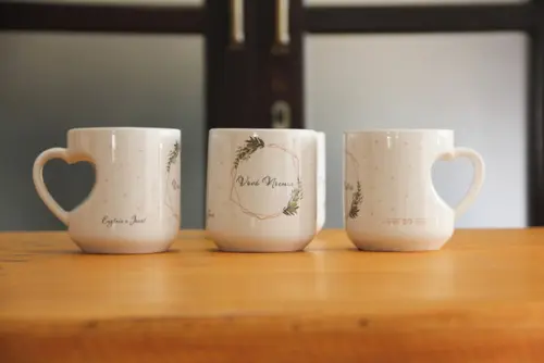 Caneca com Alça de Coração